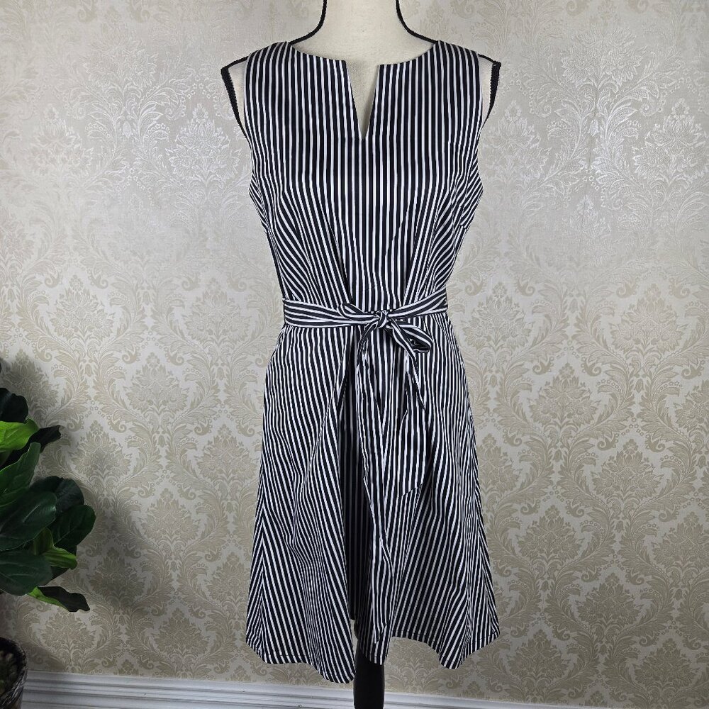 LOFT Size 8P Black White Striped Fit and Flare Dress Self Tie Belt Split Neck